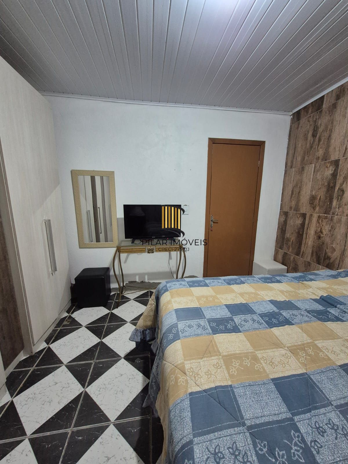 Casa 2 dormitórios no bairro Goufe II (Águas Claras)