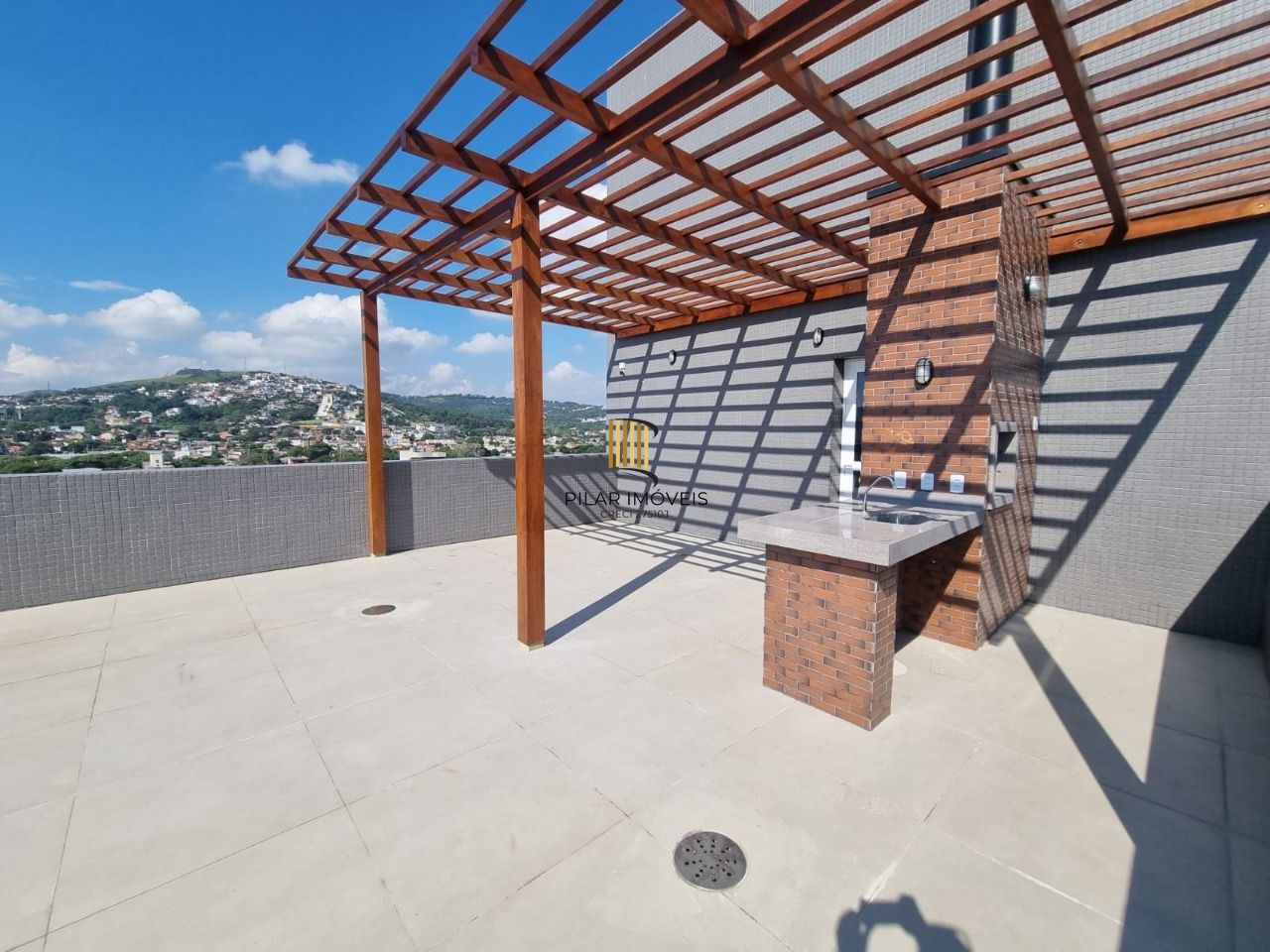 Apartamento de 02 Dormitórios 02 Vagas Bairro Tristeza
