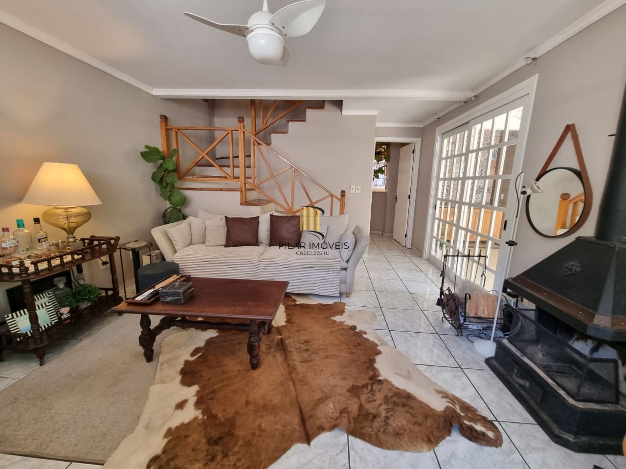 Casa para Venda - 189.4m², 4 dormitórios, sendo 1 suites, 2 vagas - Jardim Isabel