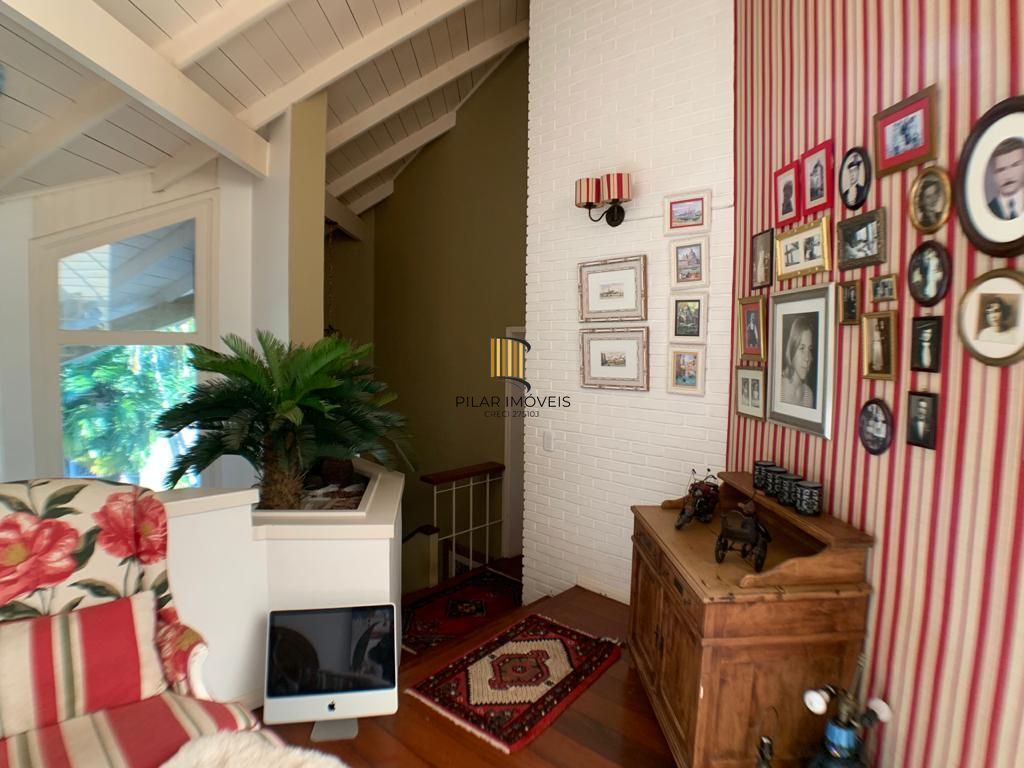 Casa para Venda - 420m², 3 dormitórios, sendo 1 suites, Ipanema