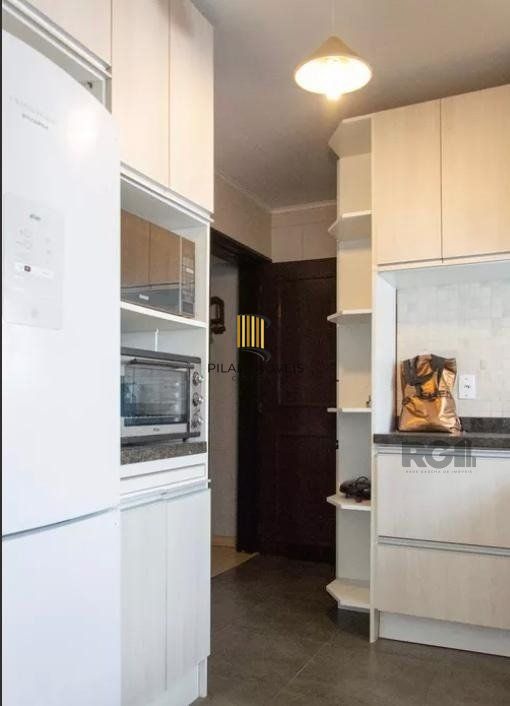 EXCELENTE APARTAMENTO 3 DORIMITÓRIOS, SENDO 1 SUÍTE, 4 BANHEIROS, COM BOX
