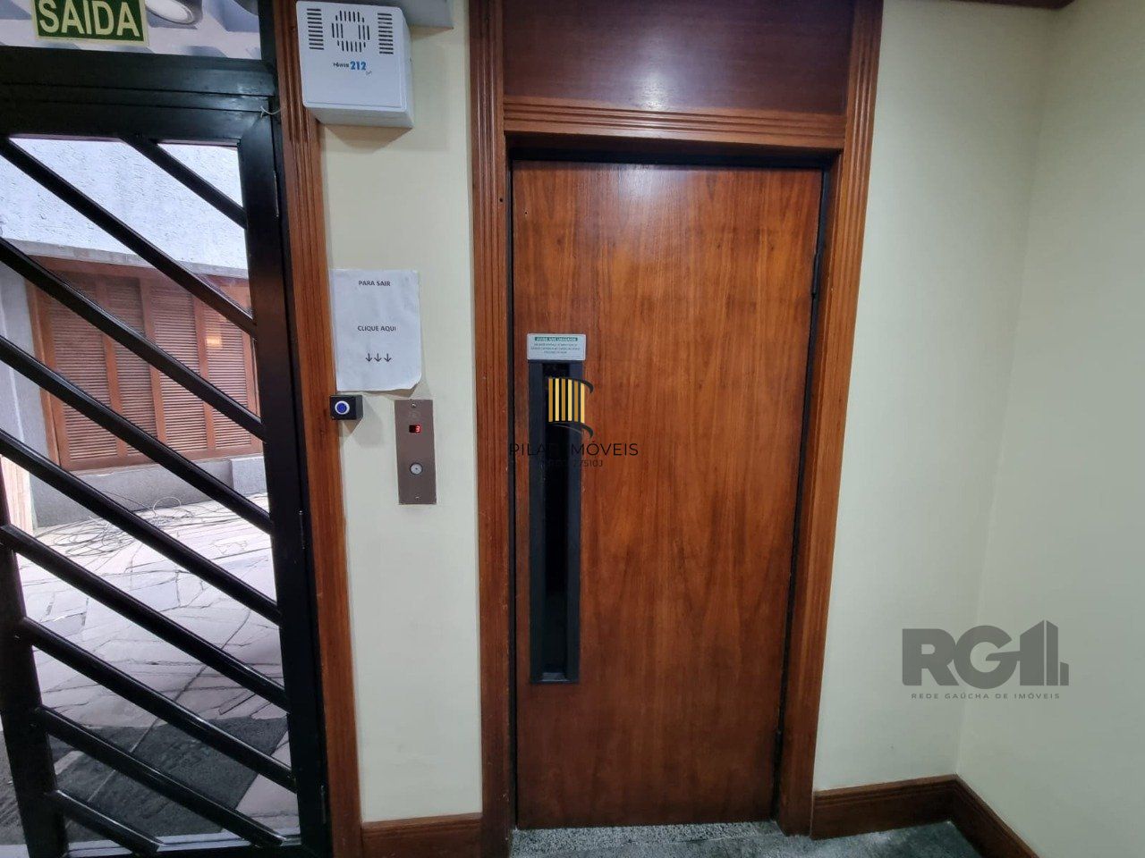 Sala comercial Bairro Ipanema / Prédio com Elevador e Estacionamento