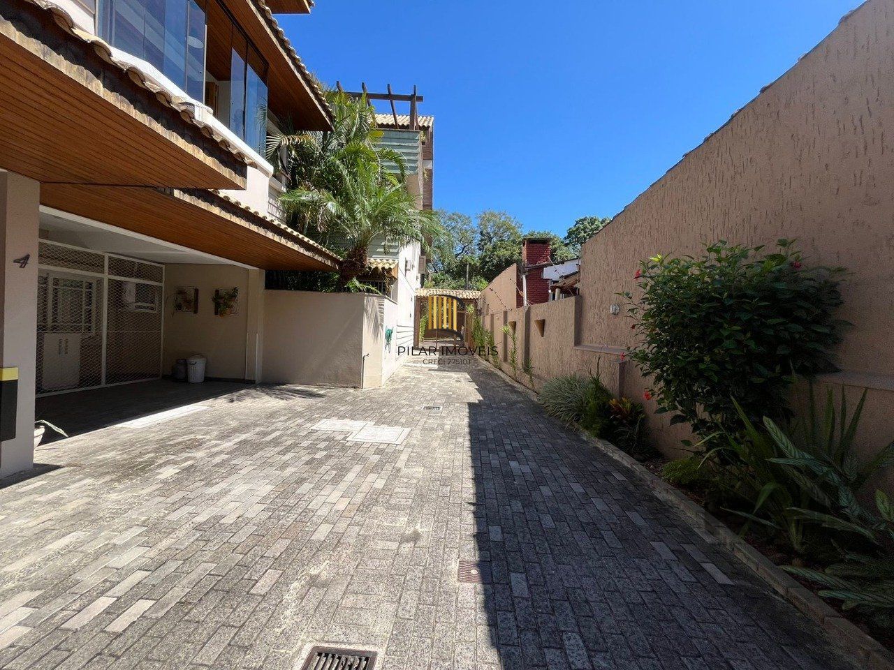 Casa com sacada e terraço em ipanema