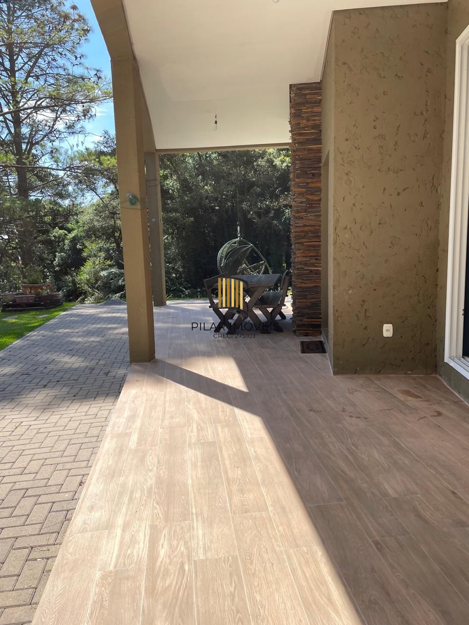 CASA COM PISCINA INDOOR NO CONDOMÍNIO VIVENDAS DA SERRA – CANELA/RS