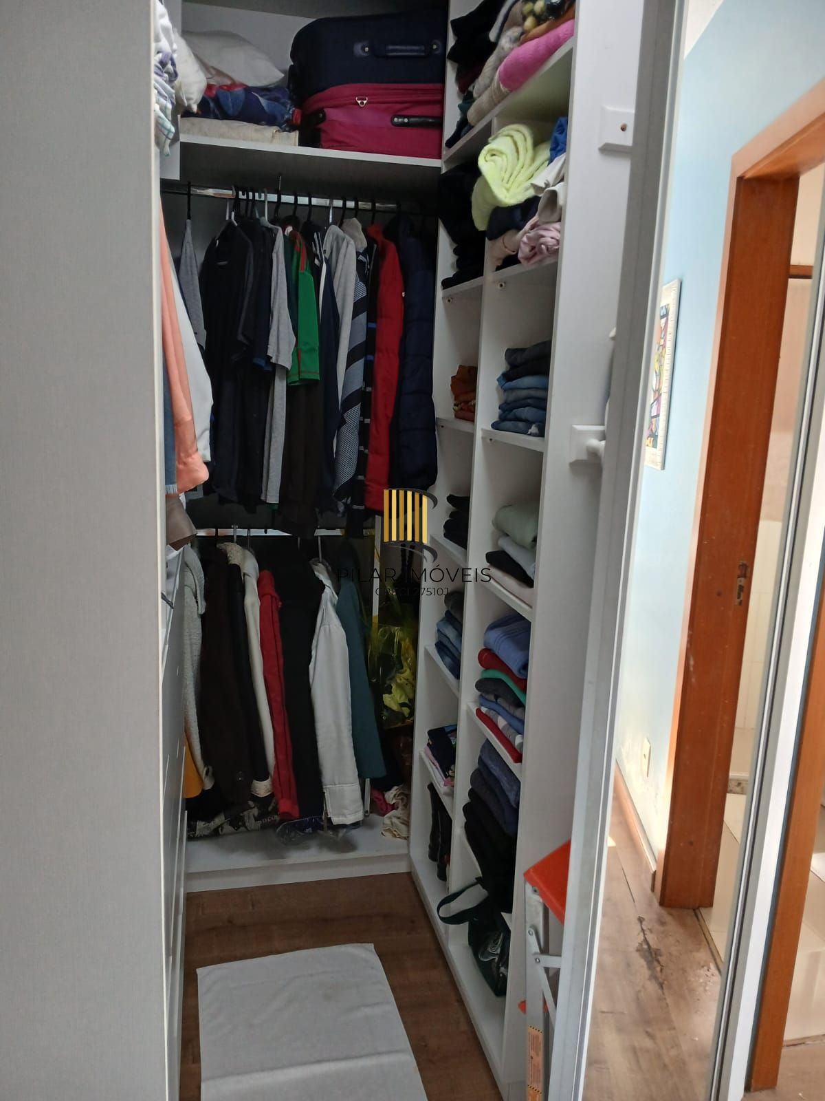 Casa a venda com piscina de 3 dormitórios em porto alegre