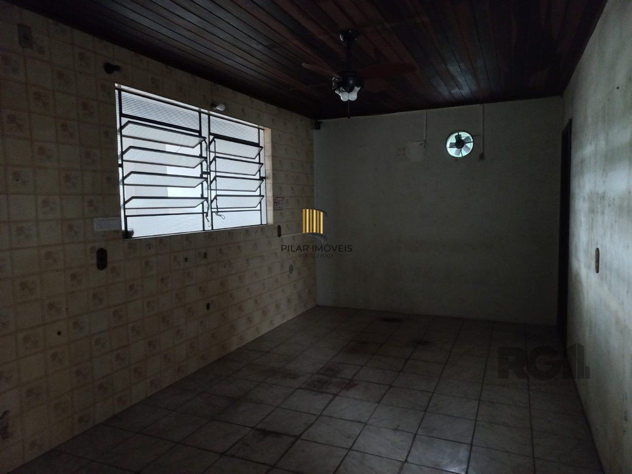 Excelente casa na av cavalhada com 3 dormitorios