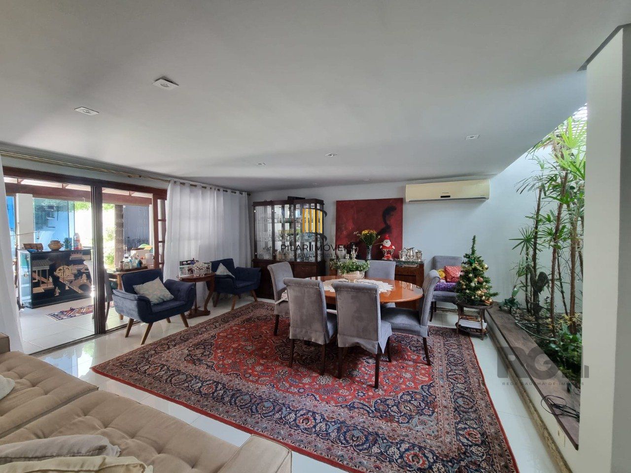 Casa Bairro Jardim Isabel/ Amplo Pátio / Piscina / 3 Dormitórios
