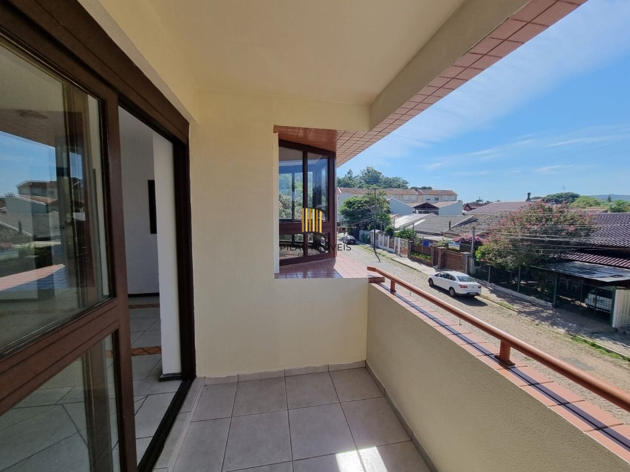 Apartamento 2 Dormitórios com Sacada Ipanema