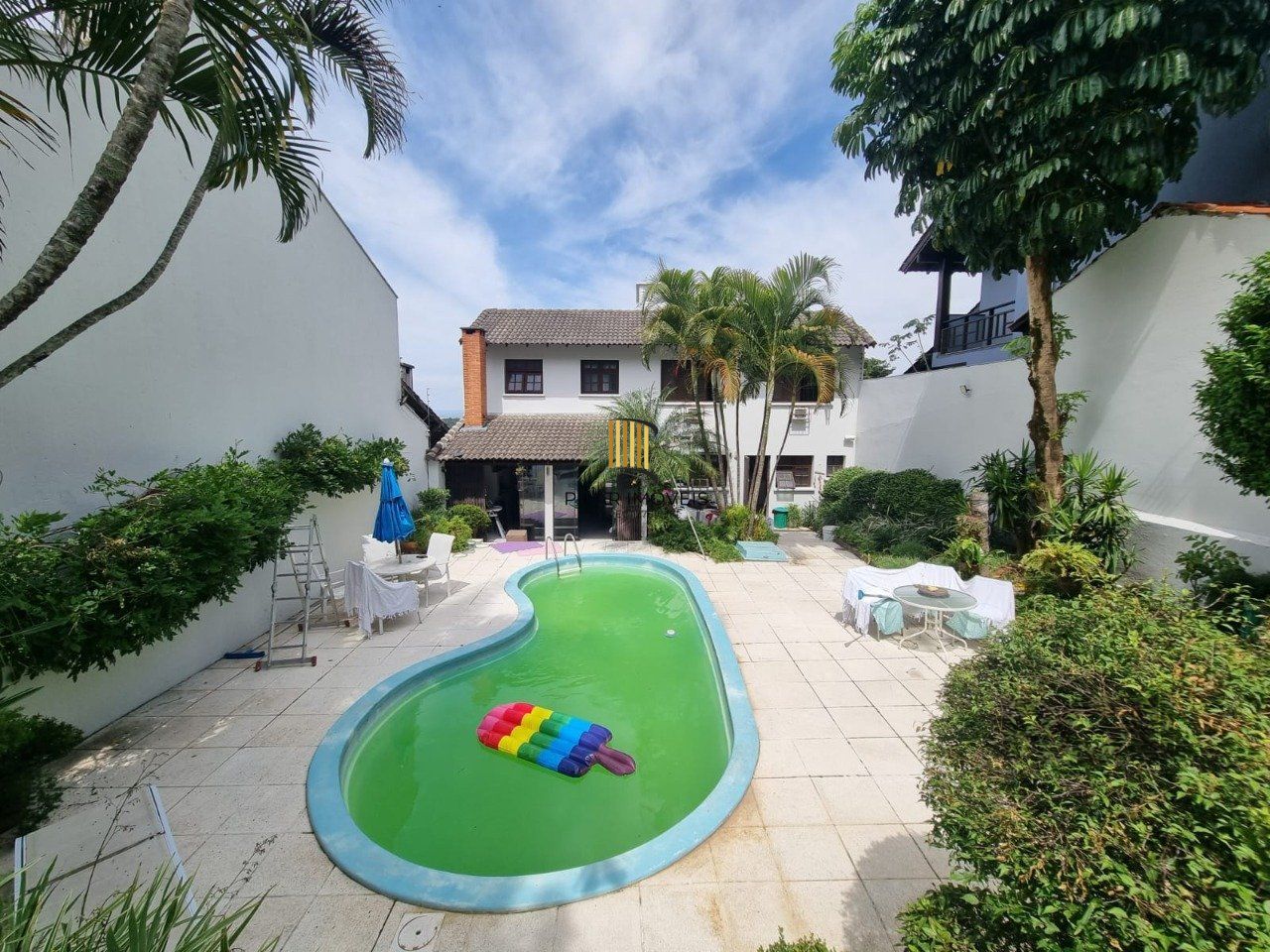 Casa Bairro Jardim Isabel/ Amplo Pátio / Piscina / 3 Dormitórios - Pilar Imóveis