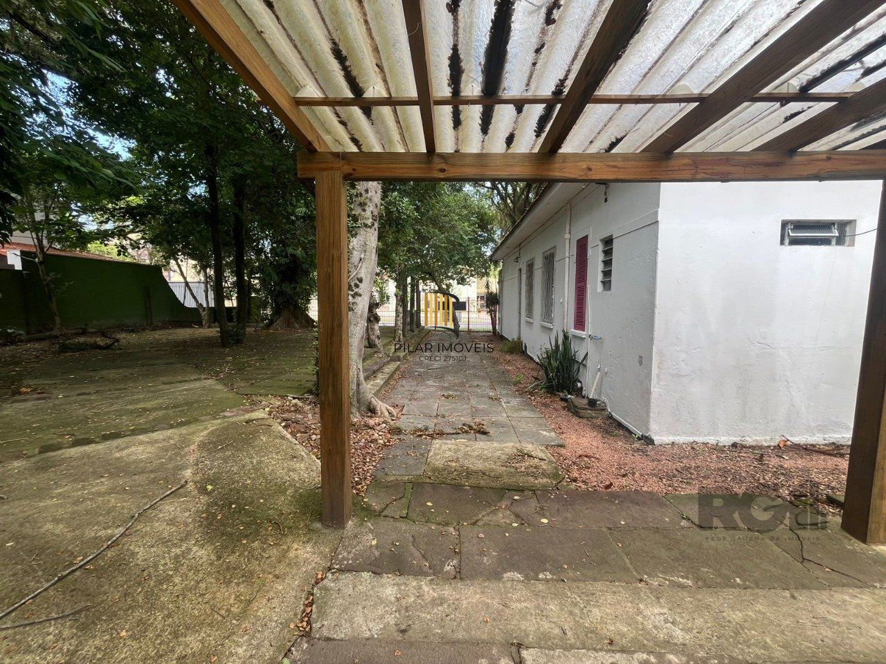 Terreno de Esquina com 776M Rua Dr Barcelos
