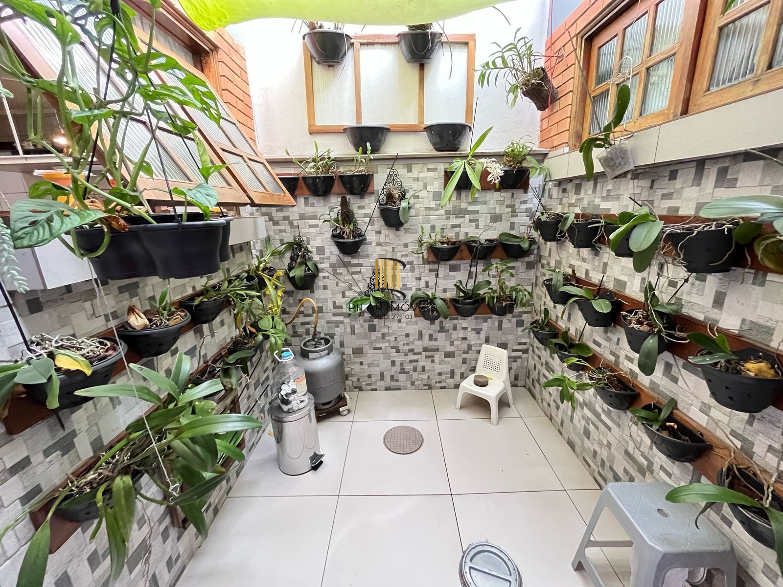 Casa com piscina a venda em Ipanema