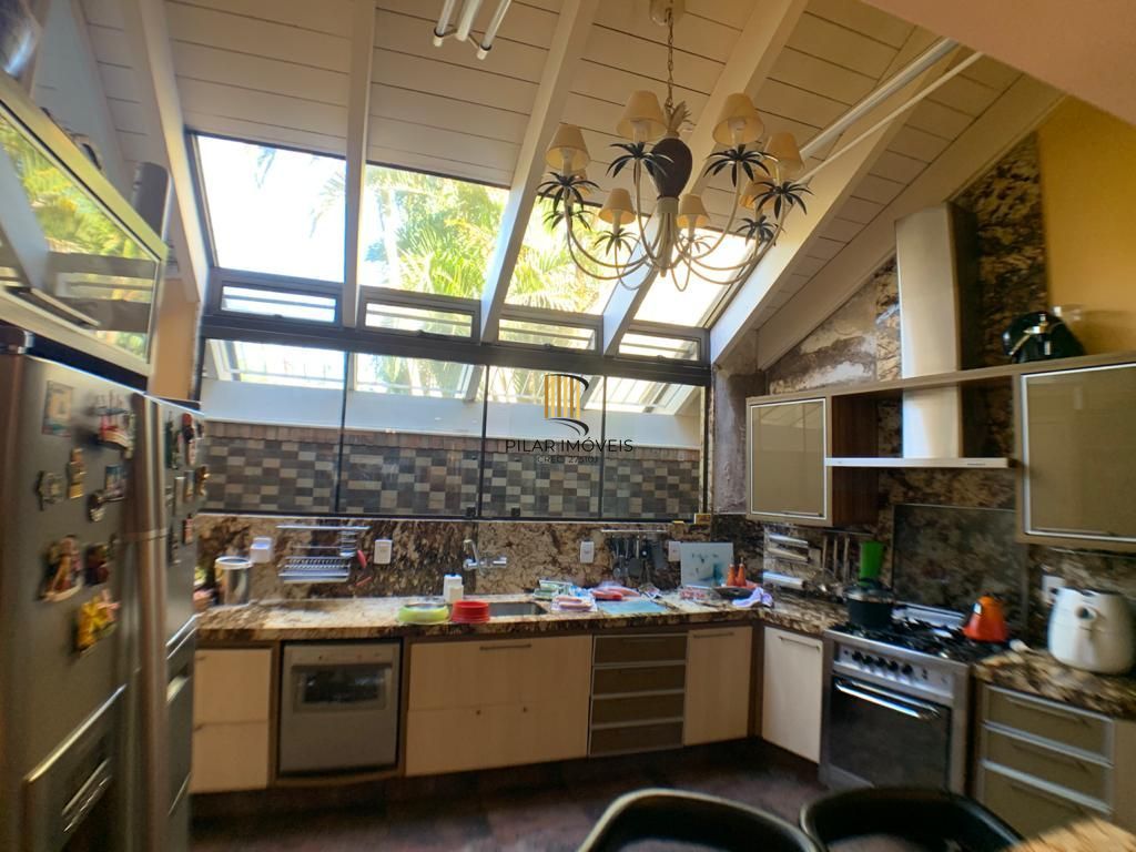 Casa para Venda - 420m², 3 dormitórios, sendo 1 suites, Ipanema
