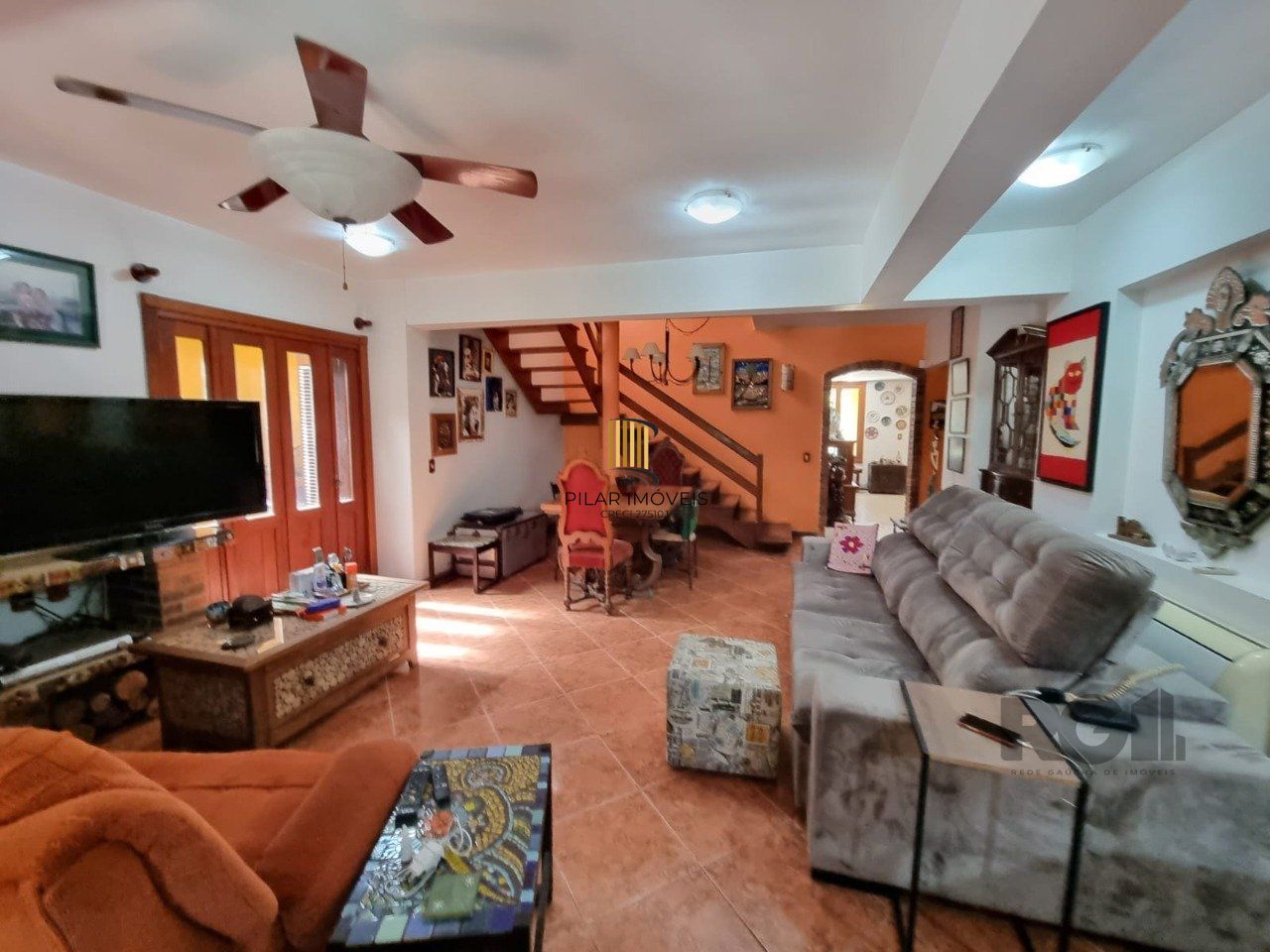 Casa com 4 Dormitórios / Piscina / Terraço / Bairro Ipanema