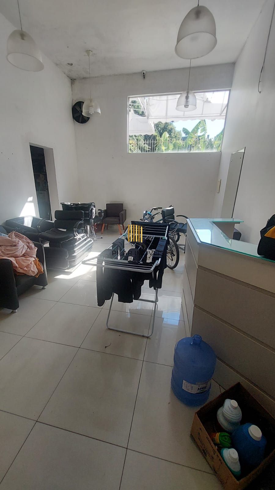 PRÉDIO COMERCIAL COM 5 SALAS E PROJETO APROVADO APARTAMENTO 100M2