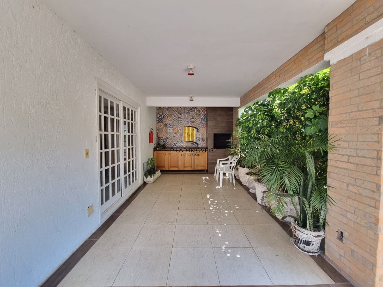 Casa para Venda - 189.4m², 4 dormitórios, sendo 1 suites, 2 vagas - Jardim Isabel
