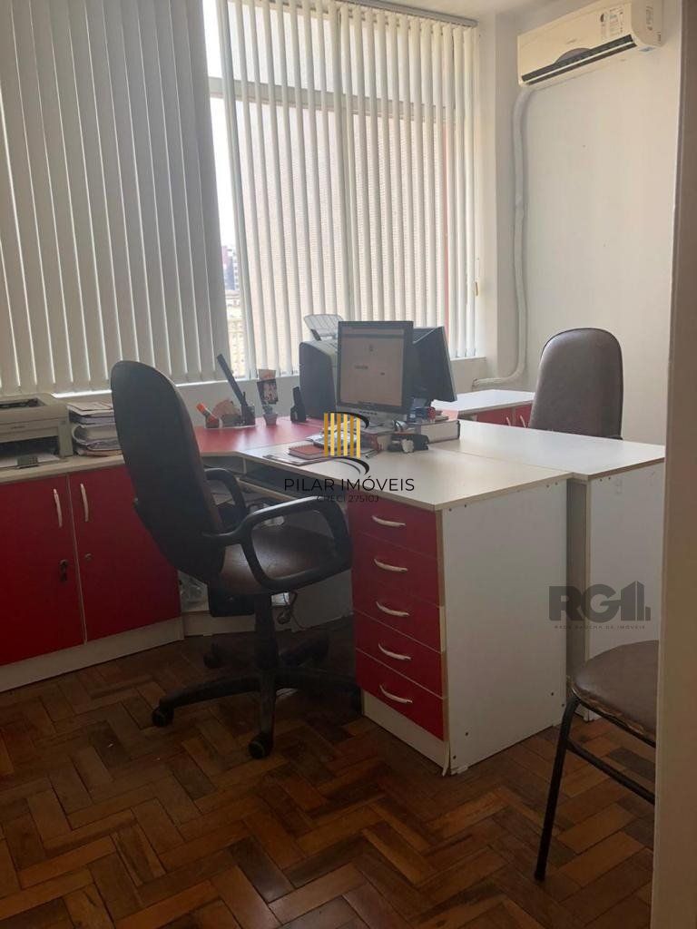VENDE EXCELENTE CONJUNTO COMERCIAL NO CORAÇÃO DO CENTRO HISTÓRICO