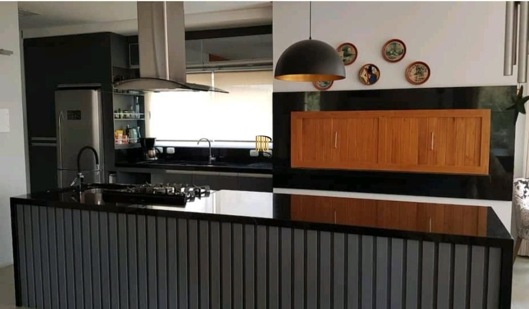 CASA COM PISCINA INDOOR NO CONDOMÍNIO VIVENDAS DA SERRA – CANELA/RS