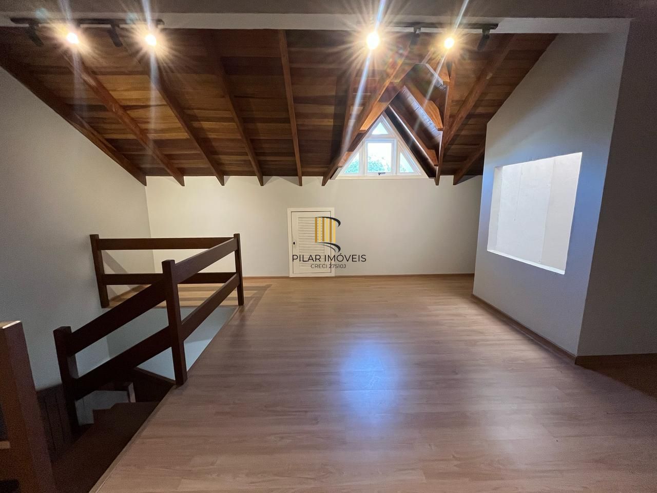 Casa totalmente reformada e mobiliada em Ipanema