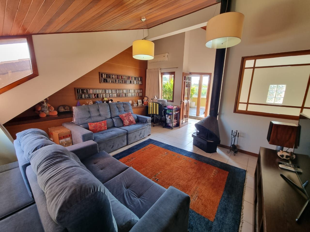 Casa com 3 Dormitórios - Bairro Assunção - Próximo ao Guaíba