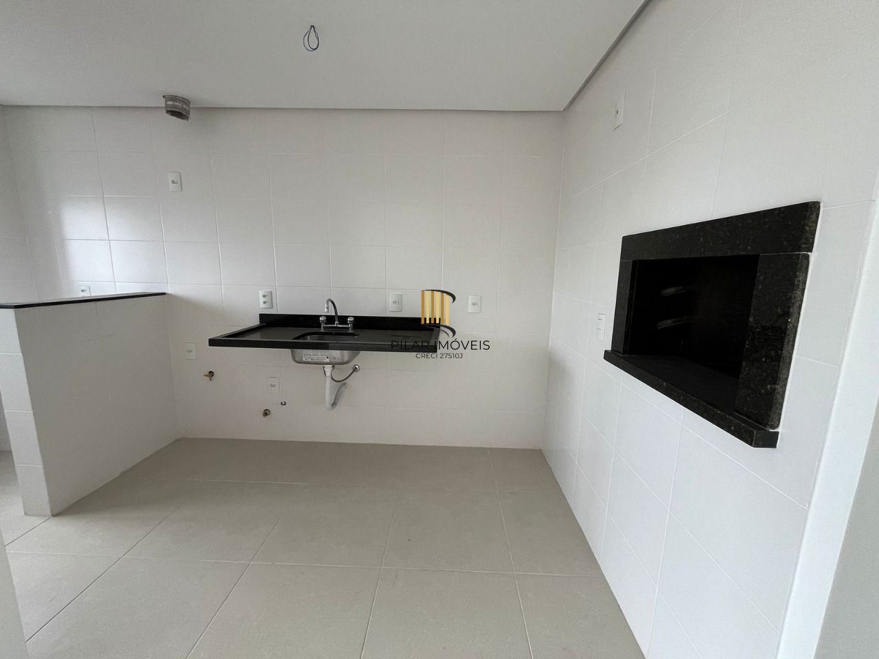 Apartamento 2 dormitórios no bairro Tristeza