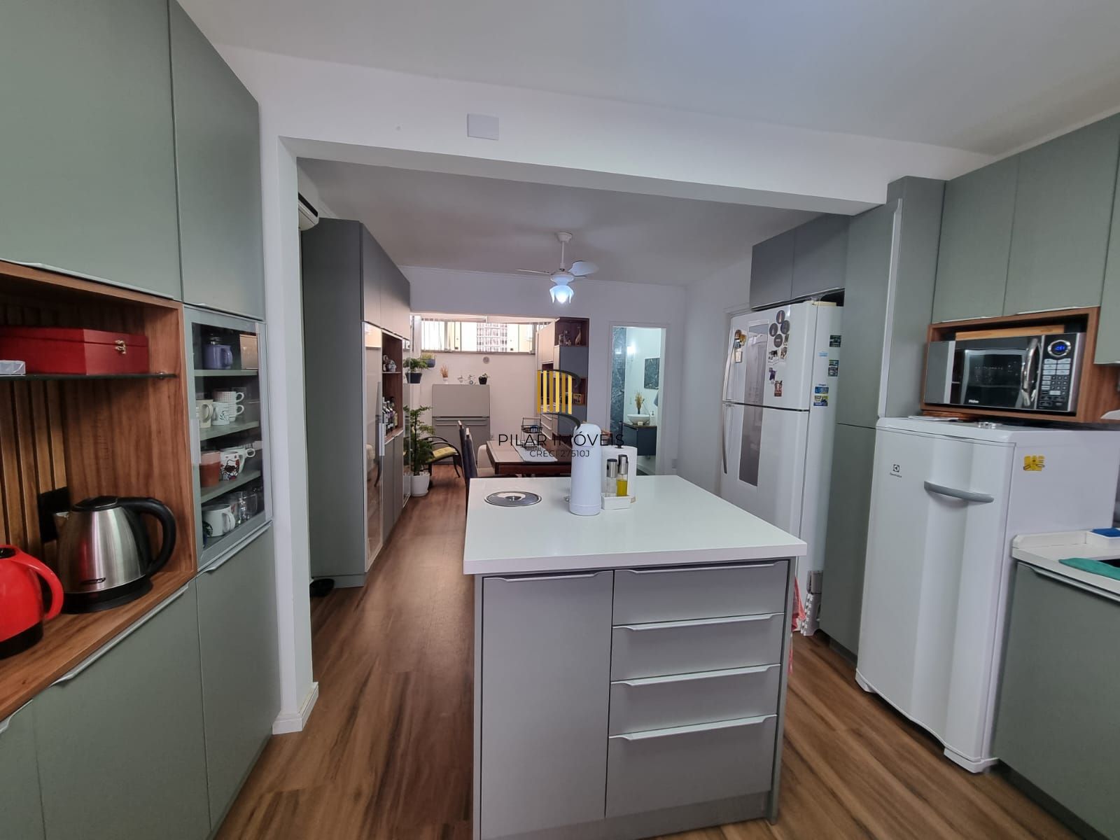 Casa terrea e reformada no bairro Nonoai