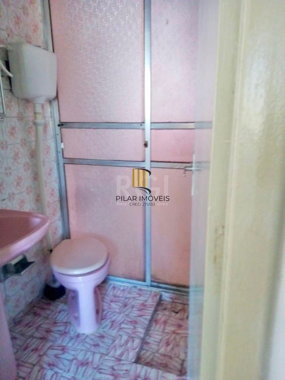 Apartamento Com 2 dormitórios Para comprar , 50 m² por R$ 170.000,00 - Cristal - Porto Alegre/RS