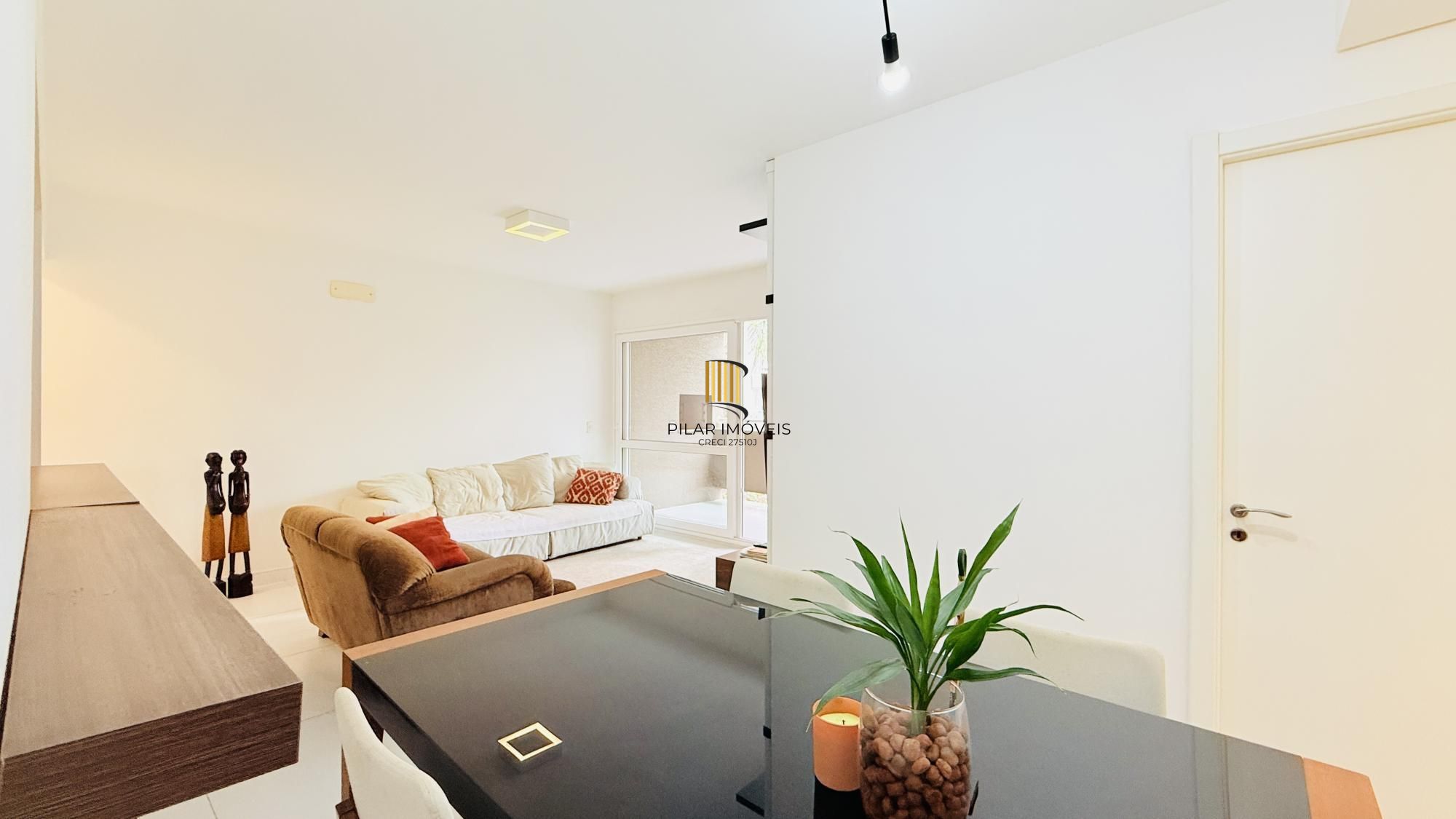 3 Dormitórios com Suíte | 90m² | Lareira e Churrasqueira | Bravo Melnick