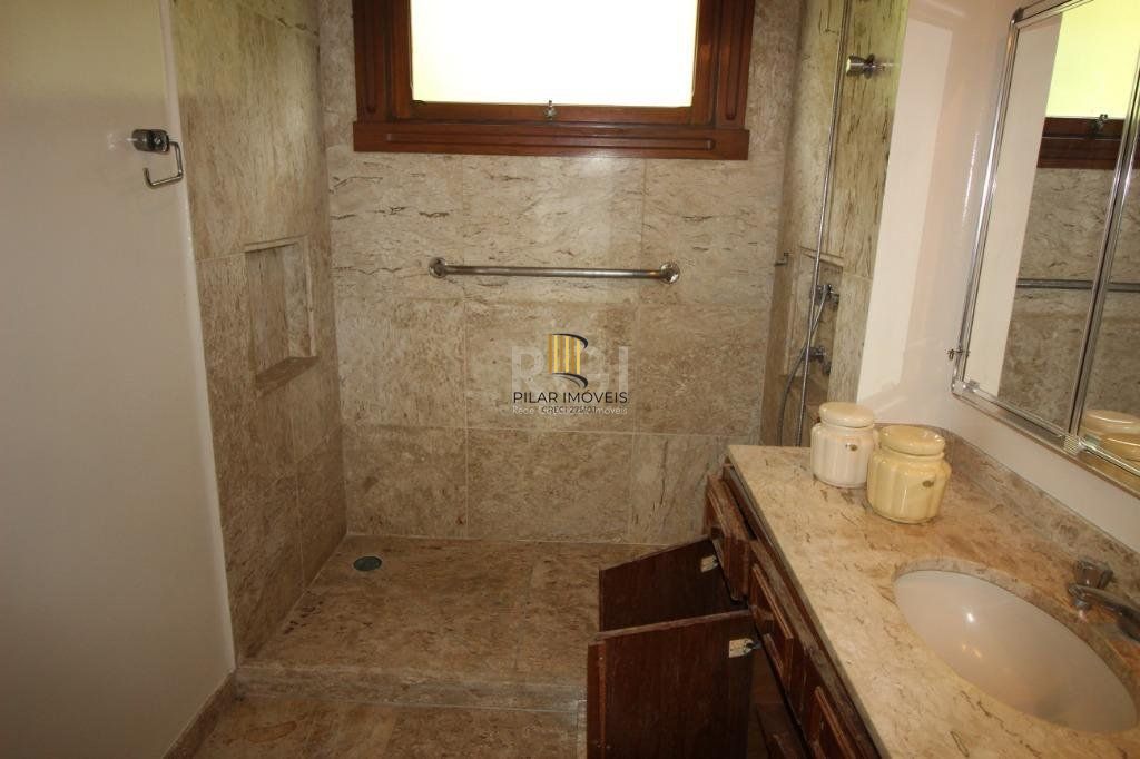 Apartamento Para Comprar , 153 m²  - Rio Branco - Porto Alegre/RS