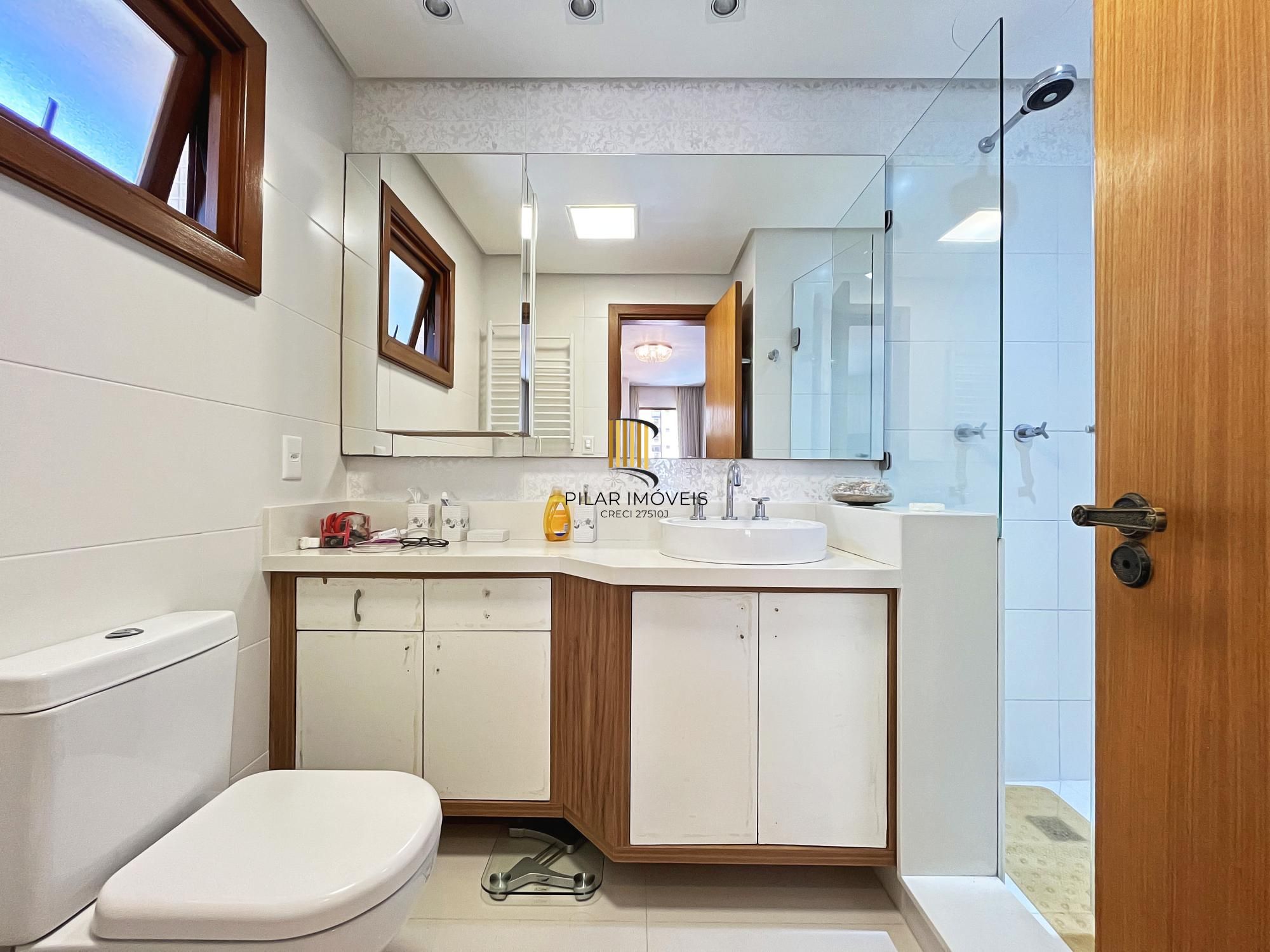 Excelente Cobertura com 3 dormitórios para comprar no Bairro Bela Vista