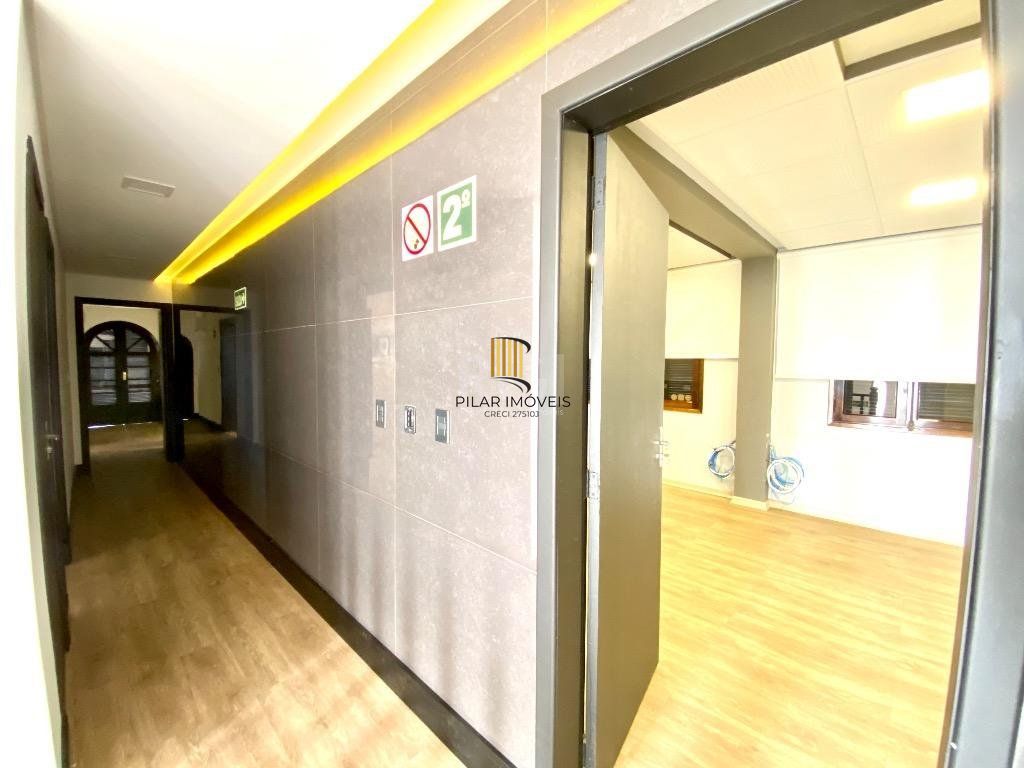 Excelente Casa Comercial Reformada Para comprar  - Partenon - Porto Alegre/RS