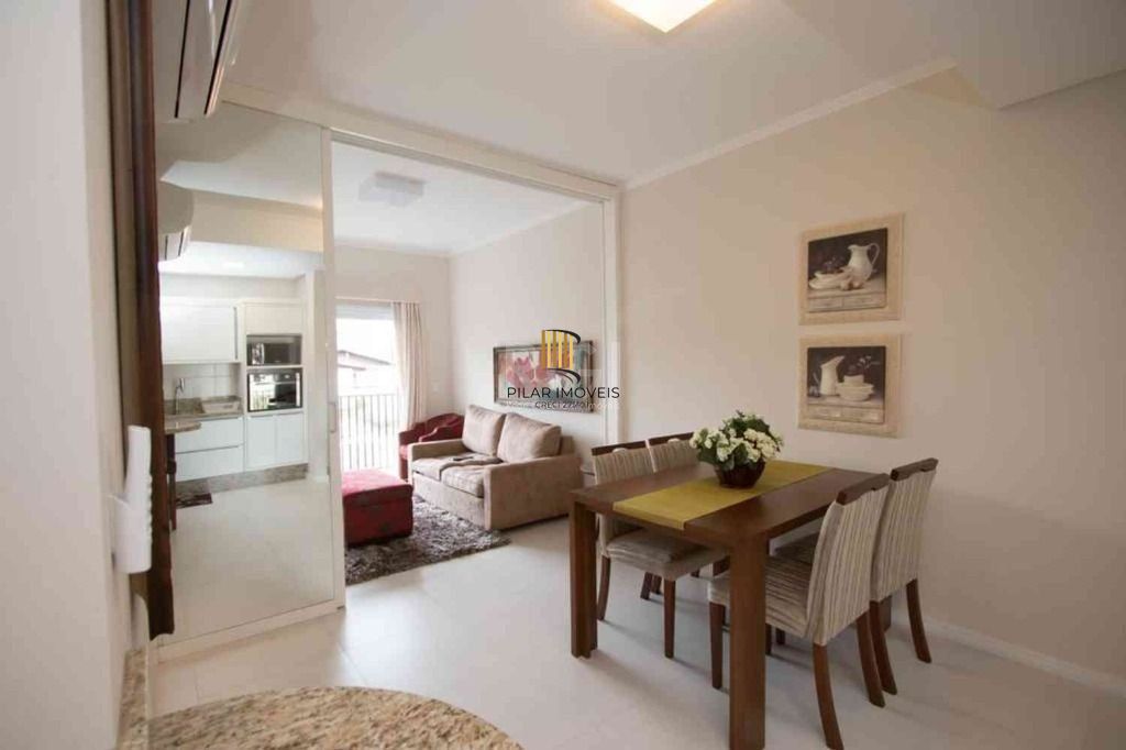 Apartamento com 1 dormitório para alugar, 52 m² por R$ 2.600,00