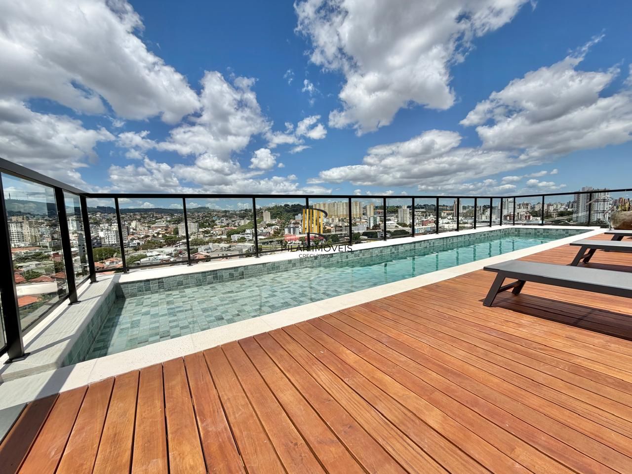 Excelente apartamento a venda no ITA123, com 2 domitórios no bairro Jardim Botânico.