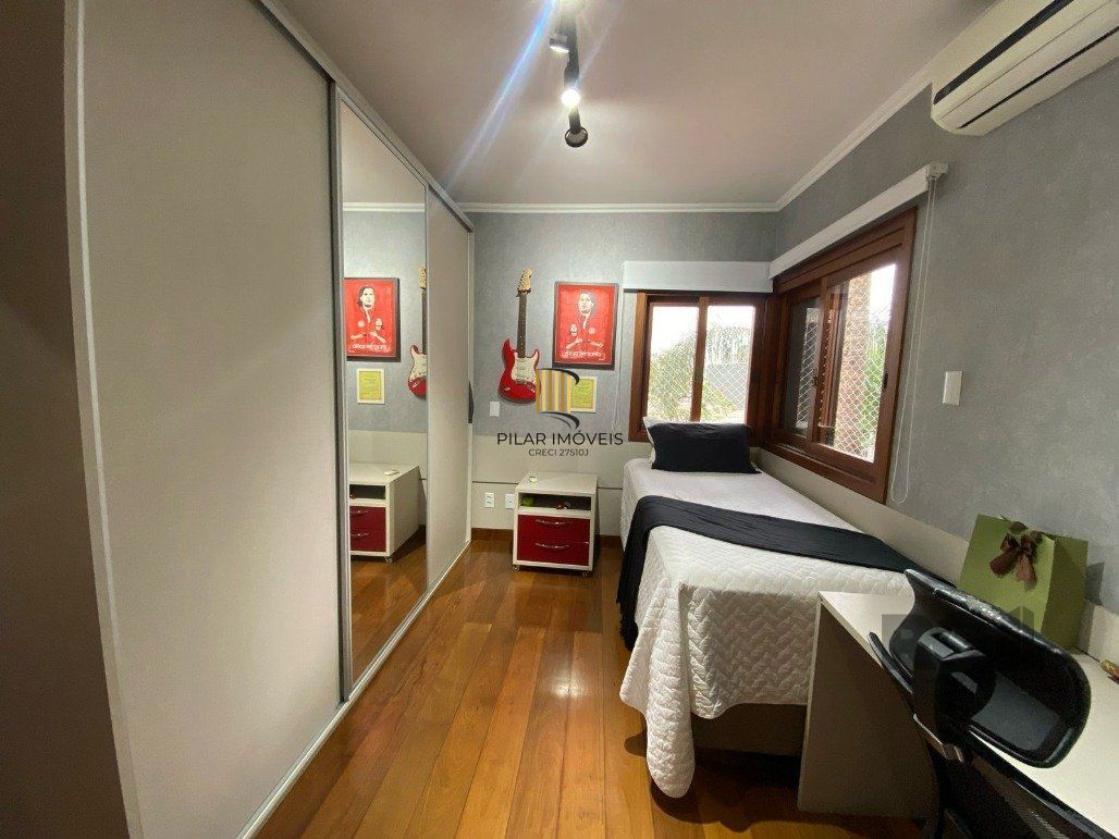Casa para Comprar na parte nobre do Chácara das Pedras