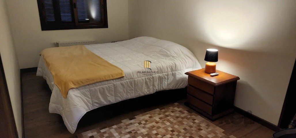 Casa Residencial para Comprar no centro de Gramado