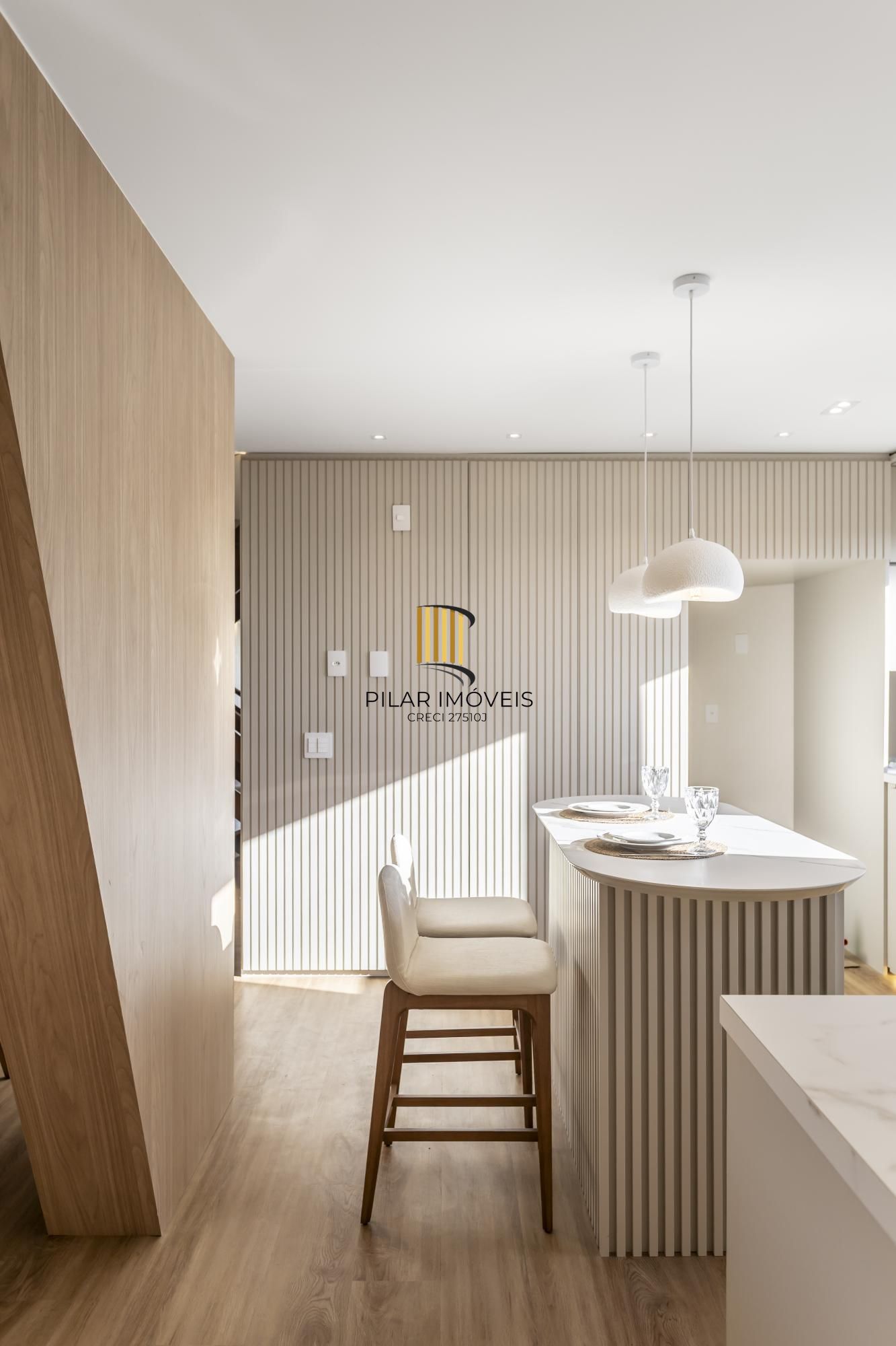 Cobertura com 270m² 3 suítes 3 vagas