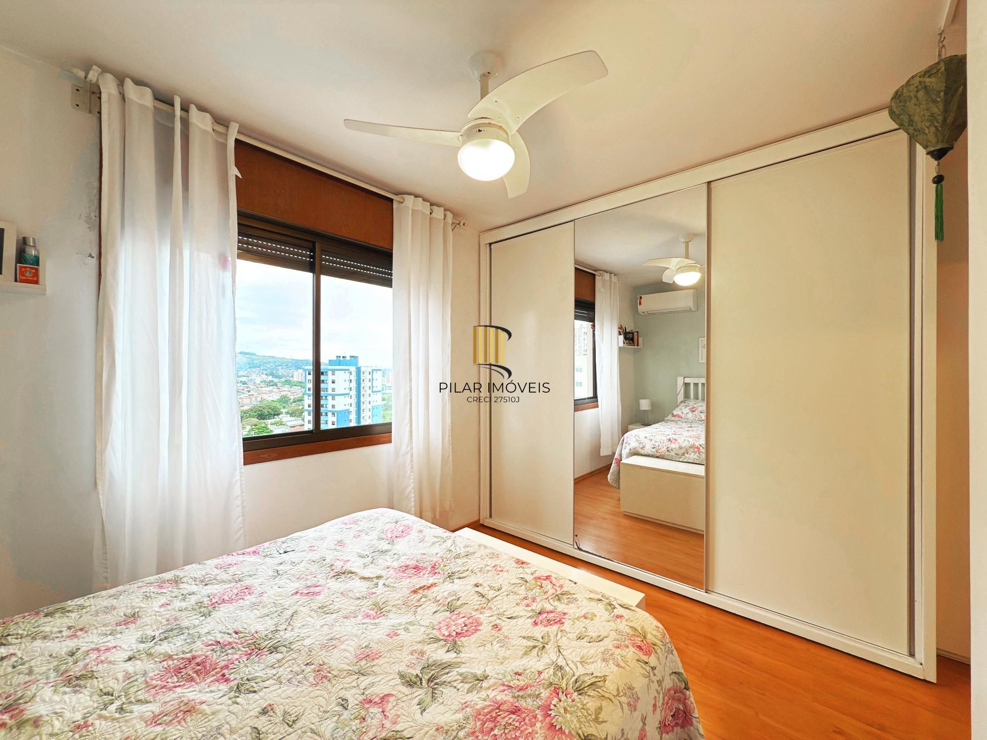 Apartamento 3 Dormitórios com Suíte, Churrasqueira e Excelente Vista Petrópolis