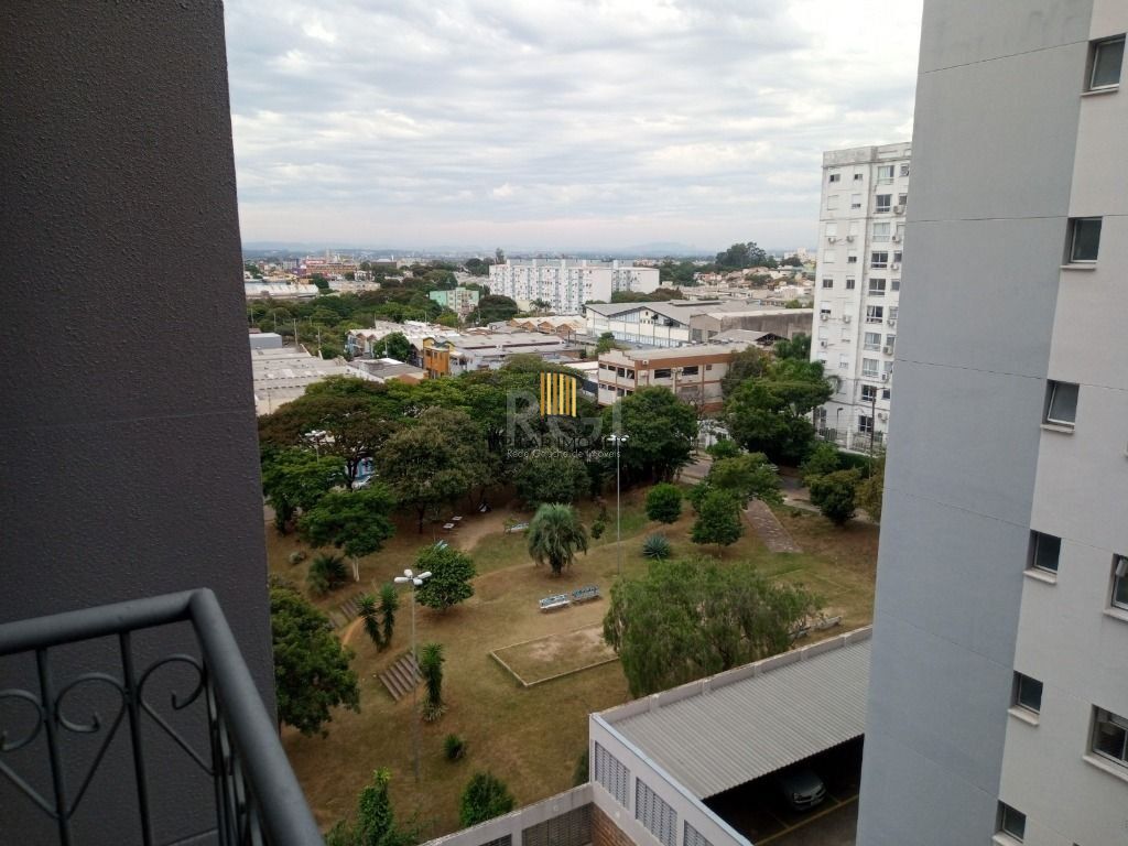 Apartamento com 2 dormitórios para comprar,  50 m² - Sarandi - Porto Alegre/RS