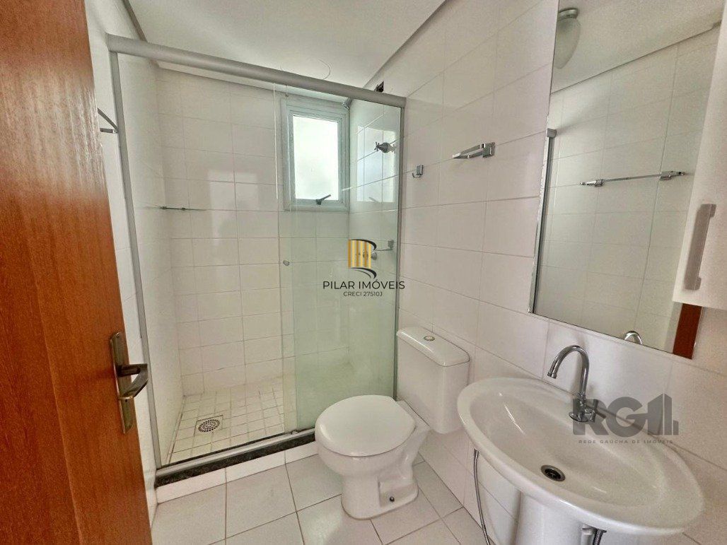 Apartamento no Residencial Urbano Ipiranga  a venda no bairro Partenon com 3 dormitórios sendo 1 suíte.