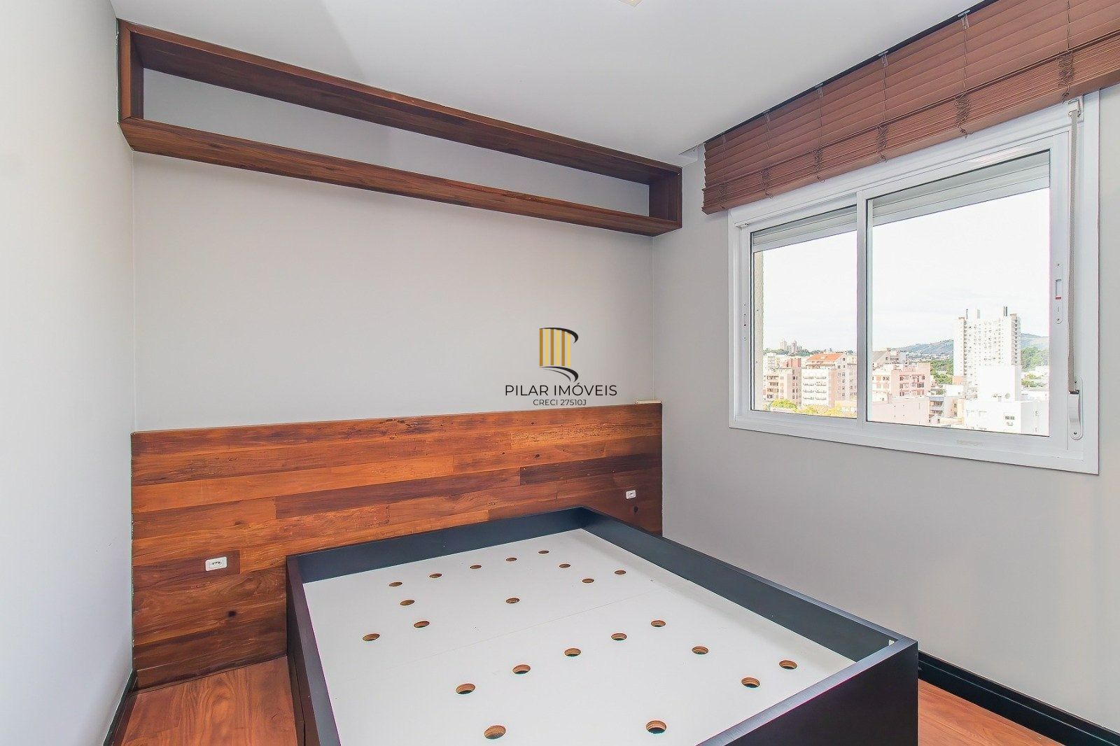 Apartamento 1 dormitório (reversível para 2) | Suíte | Semi Mobiliado