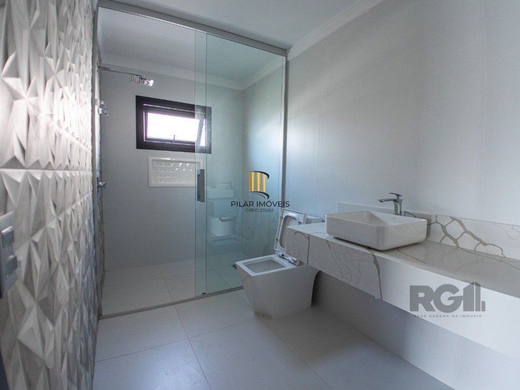 Mansão no Ocean Side para Comprar com  562,80m²