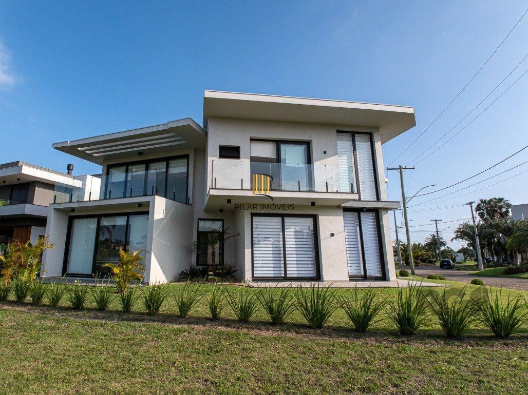 Mansão no Ocean Side para Comprar com  562,80m²