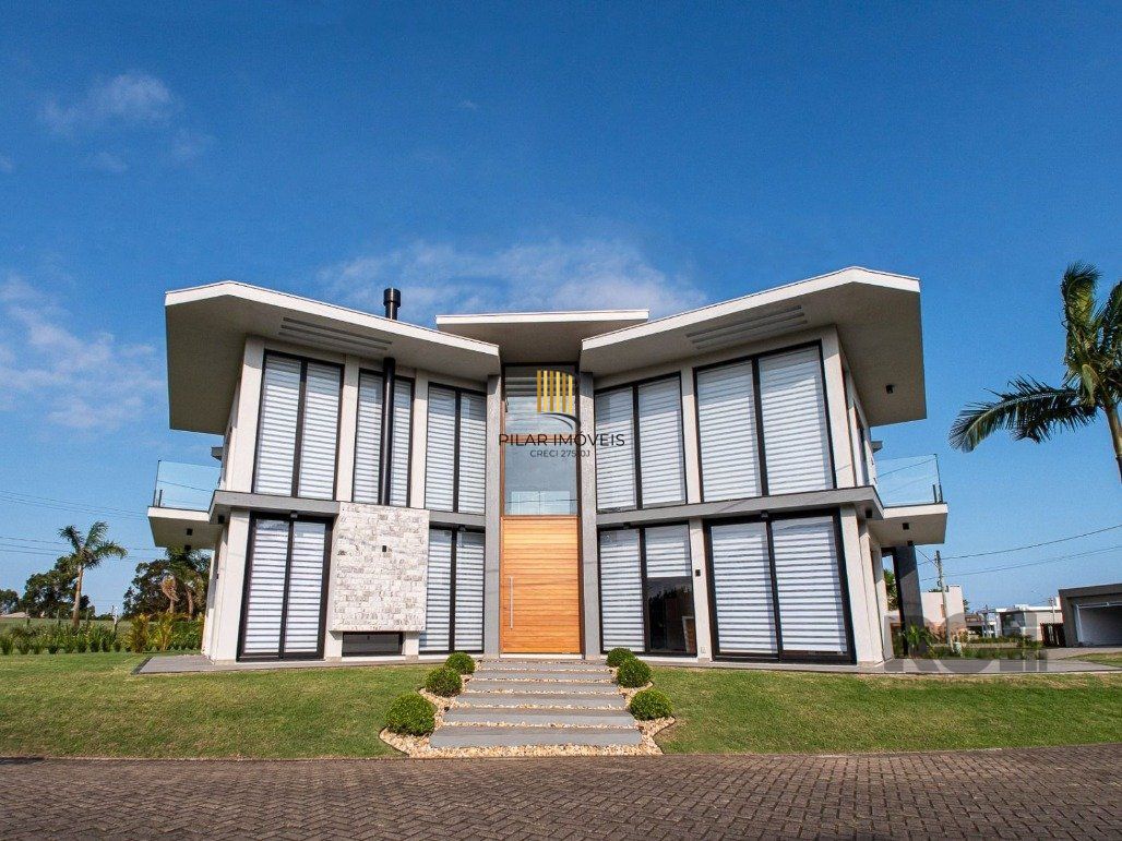 Mansão no Ocean Side para Comprar com  562,80m²