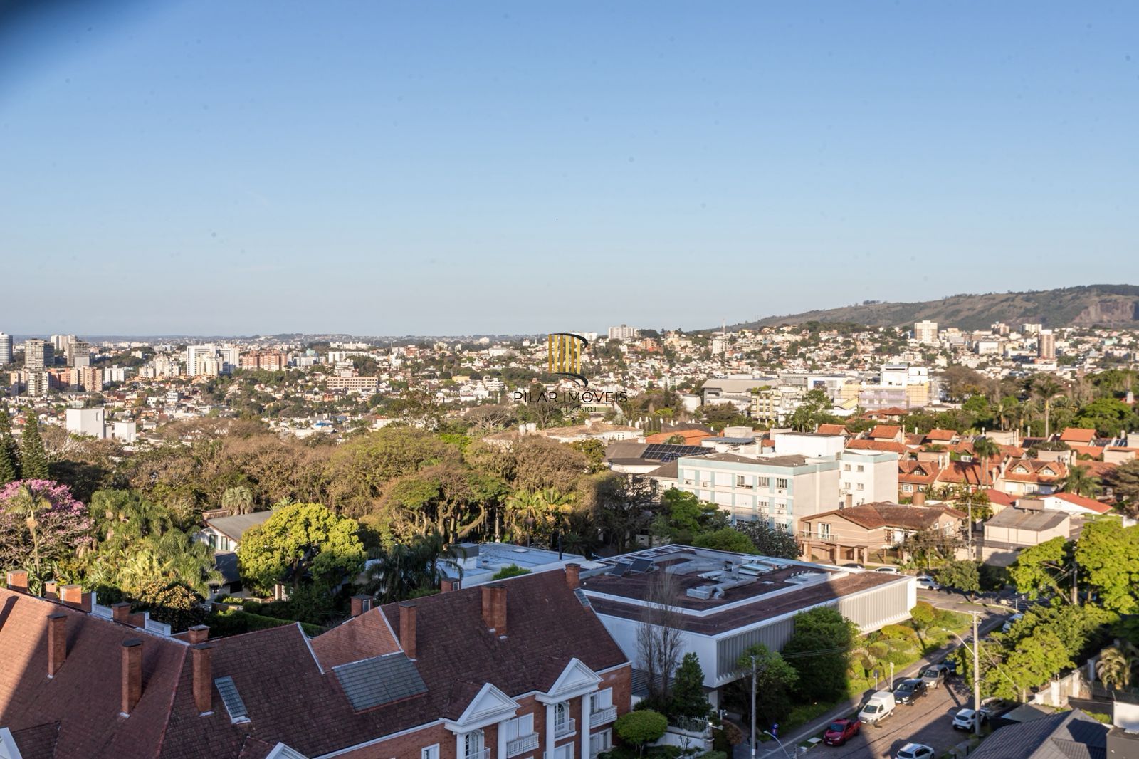 Apartamento de Luxo mobiliado com vista definitiva e automação- Três Figueiras