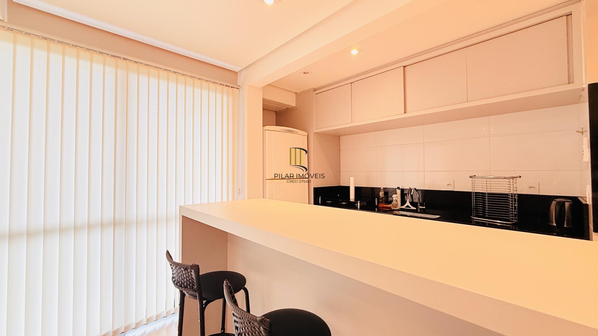 Apartamento para comprar com 2 dormitórios sendo 1 suíte