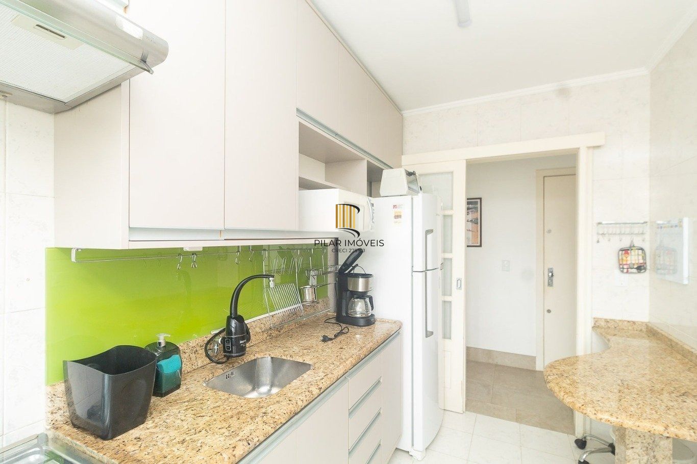 Apartamento 2 dormitórios 1 suíte no bairro São João em Porto Alegre.