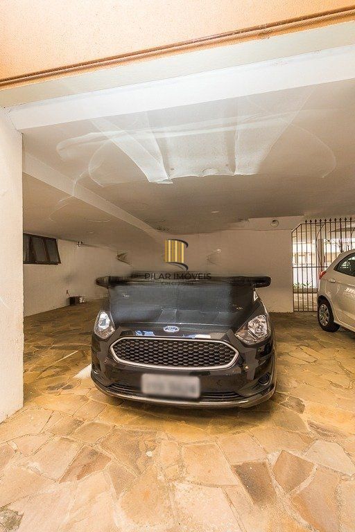 apartamento com 82 m² de área privativa e vaga no bairro Petrópolis