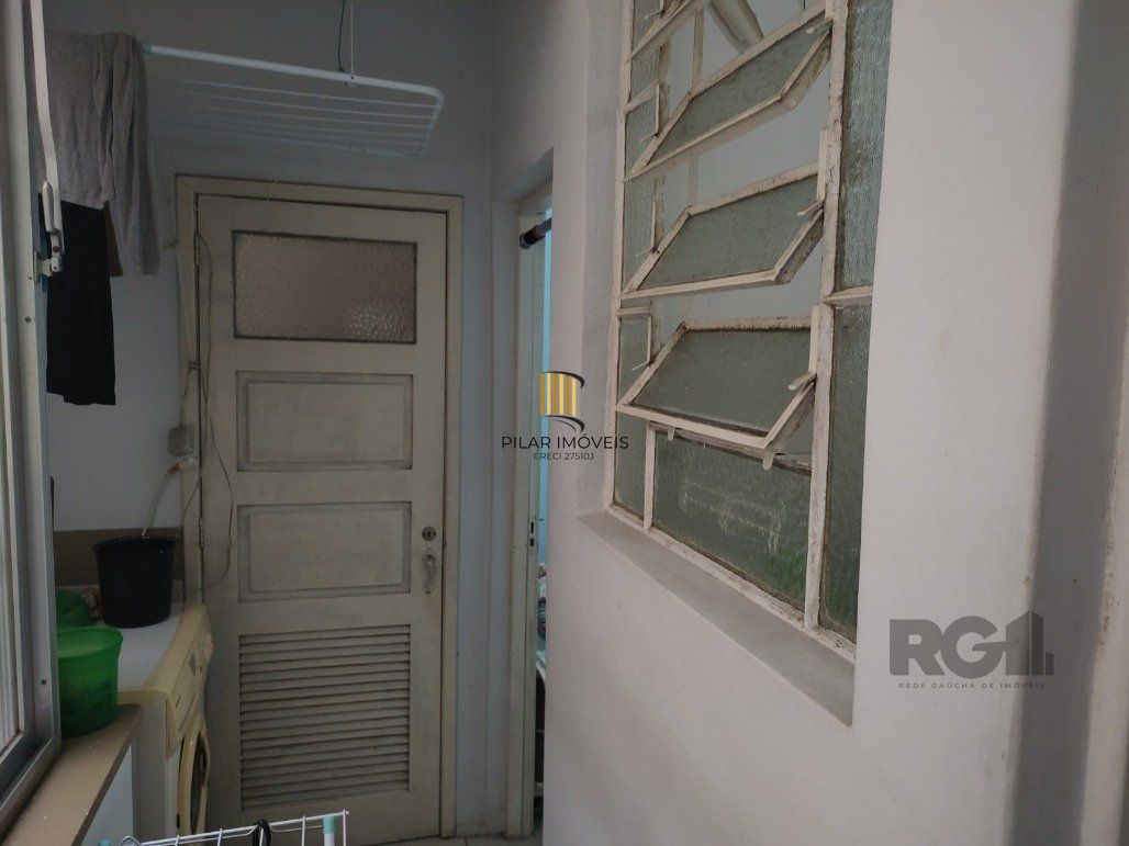 Apartamento, 77,11m ² 2 dormitórios, 2 banheiros, com dependência de empregado