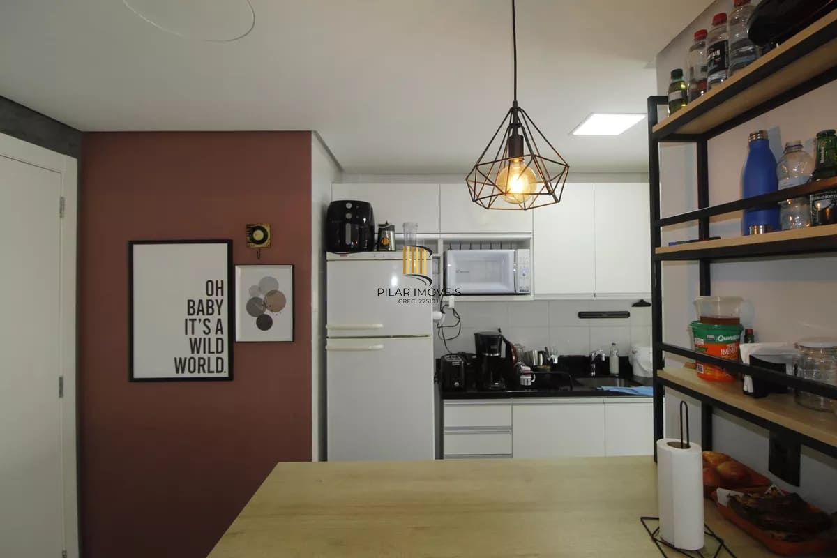 Excelente Apartamento mobiliado, 2 dormitórios para comprar, no Bairro Higienópolis