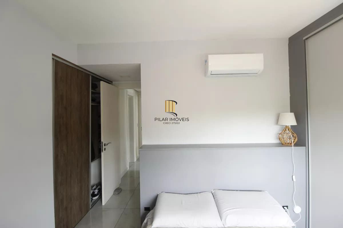 Excelente Apartamento mobiliado, 2 dormitórios para comprar, no Bairro Higienópolis