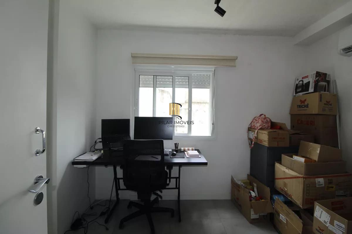 Excelente Apartamento mobiliado, 2 dormitórios para comprar, no Bairro Higienópolis